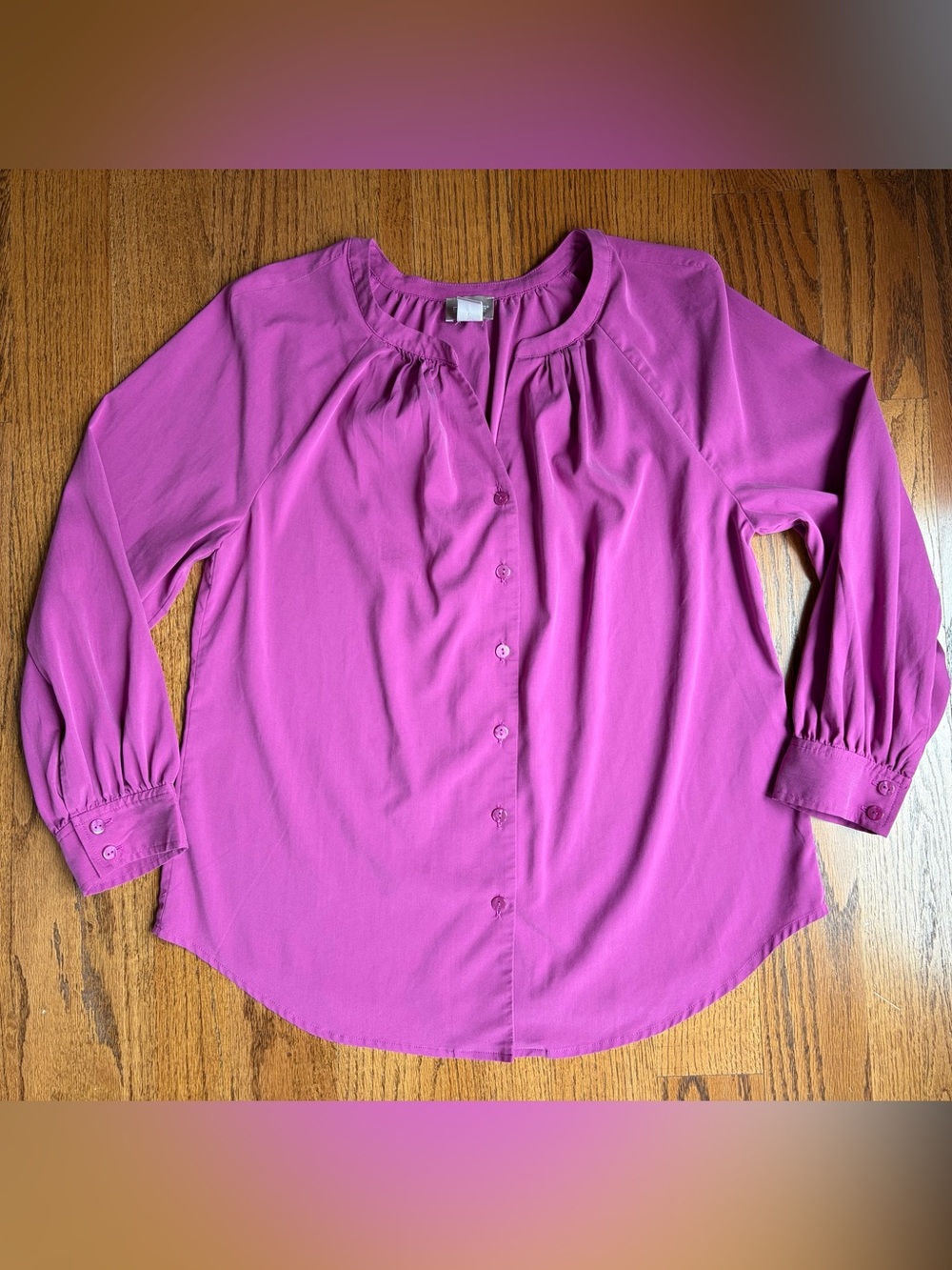 Chico’s Women’s Button-Front Blouse in Magenta. Size 0 (Medium)
